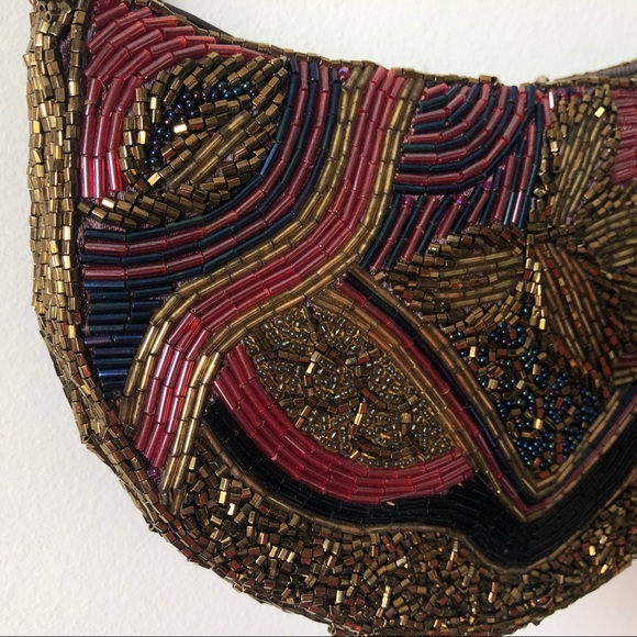 Gorgeous beaded crossbody purse - Picture 3 of 16